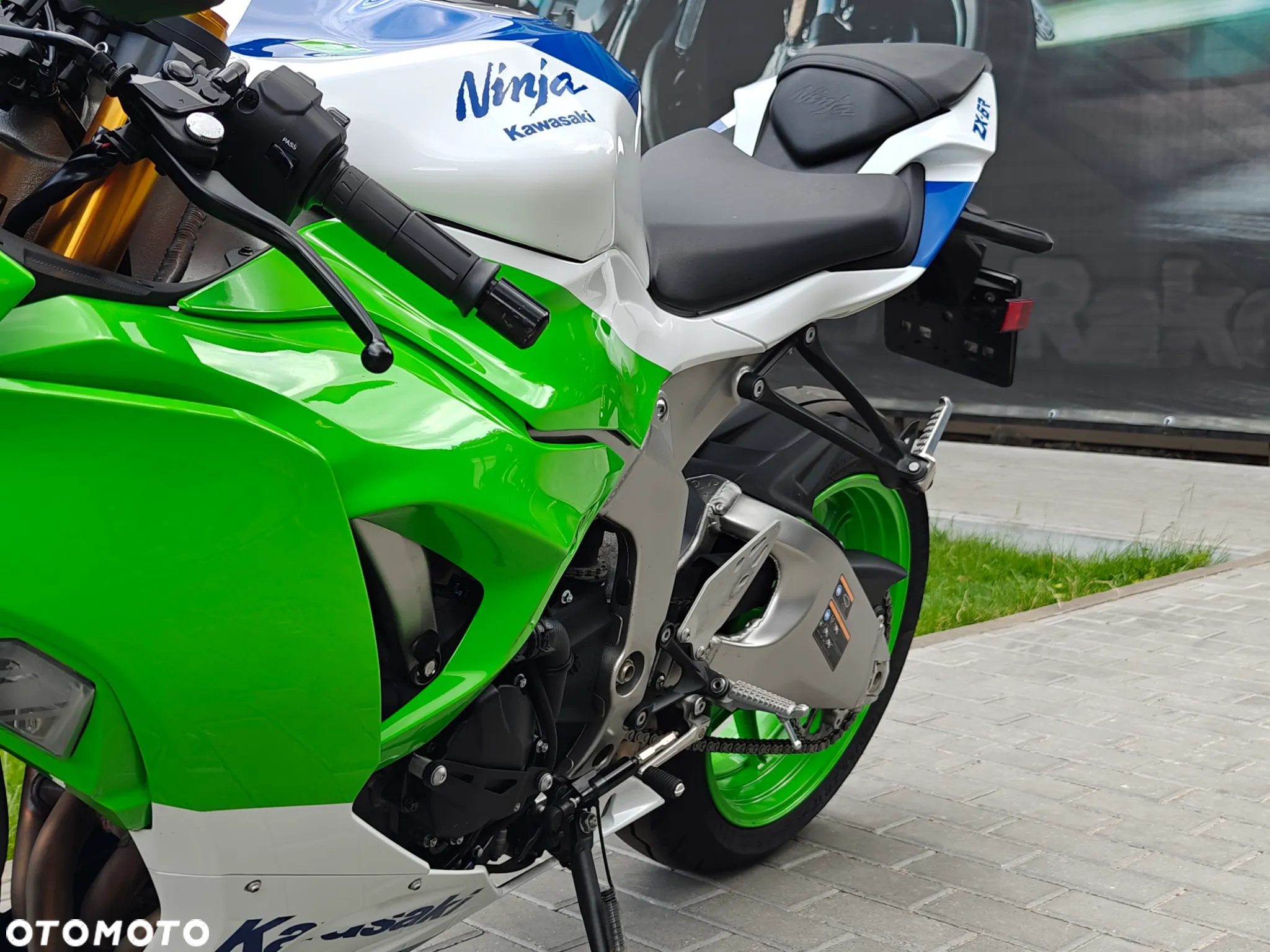 Kawasaki ZX - 7