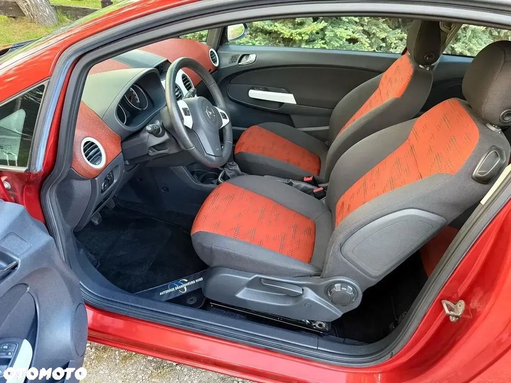 Opel Corsa 1.4 16V Color Edition - 12