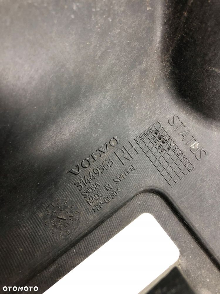 VOLVO XC40 MOCOWANIE ŚLIZG ZDERZAKA PRAWY PRZÓD 31449363 - 3