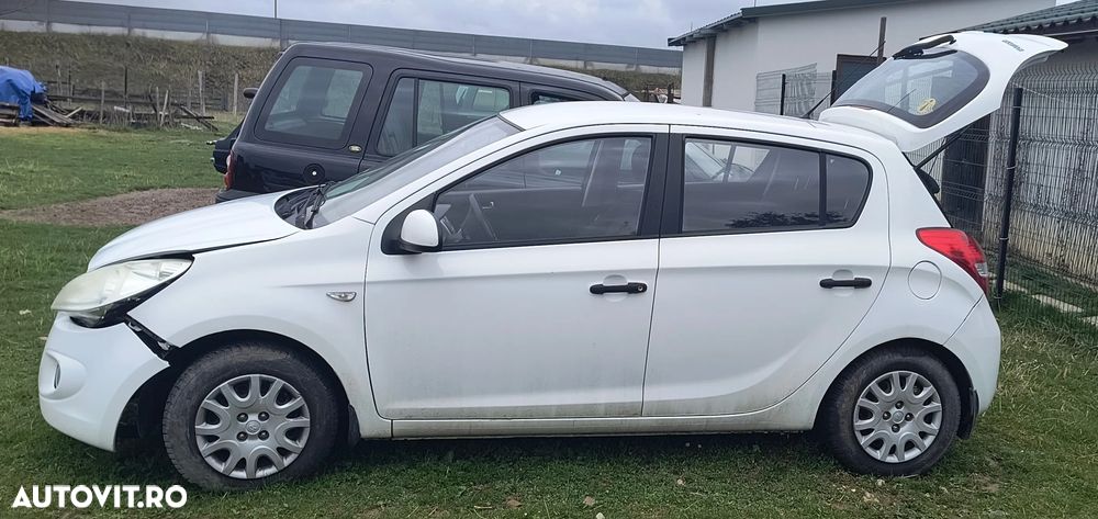 Hyundai i20 1.2 Economy - 3