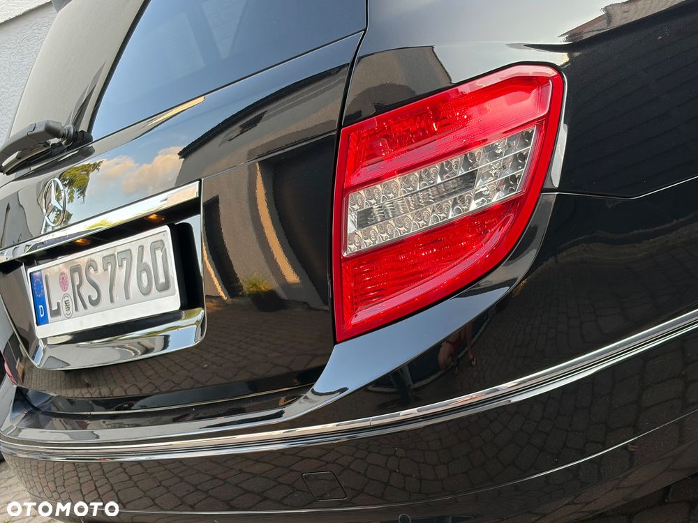 Mercedes-Benz Klasa C 180 Kompressor BlueEFFICIENCY Avantgarde - 5