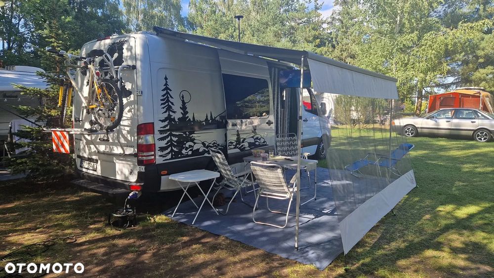 Mercedes-Benz Sprinter - 14
