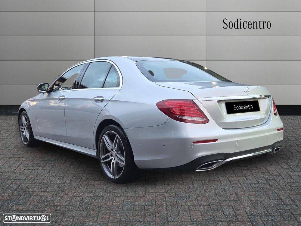 Mercedes-Benz E 220 d AMG - 3