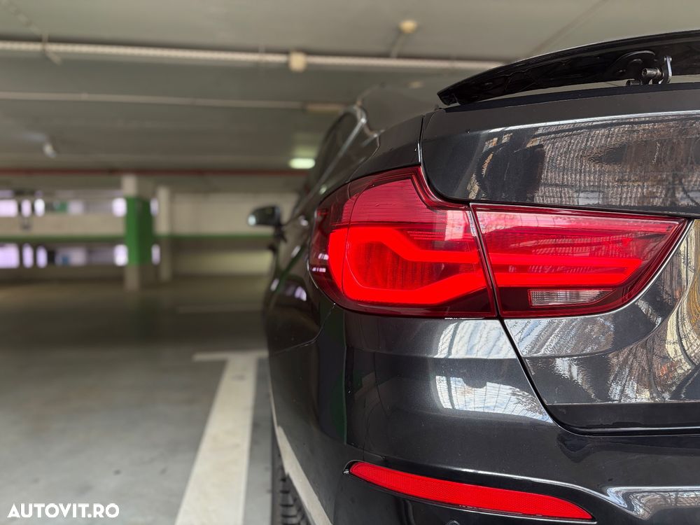 BMW Seria 3 320i GT xDrive AT - 31