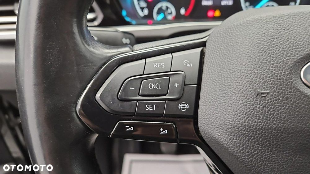 Ford Tourneo Connect 2.0 EcoBlue Titanium - 16