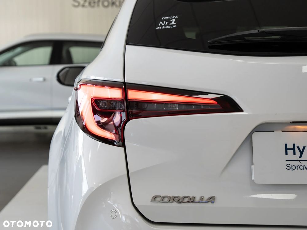 Toyota Corolla 2.0 Hybrid Comfort - 8