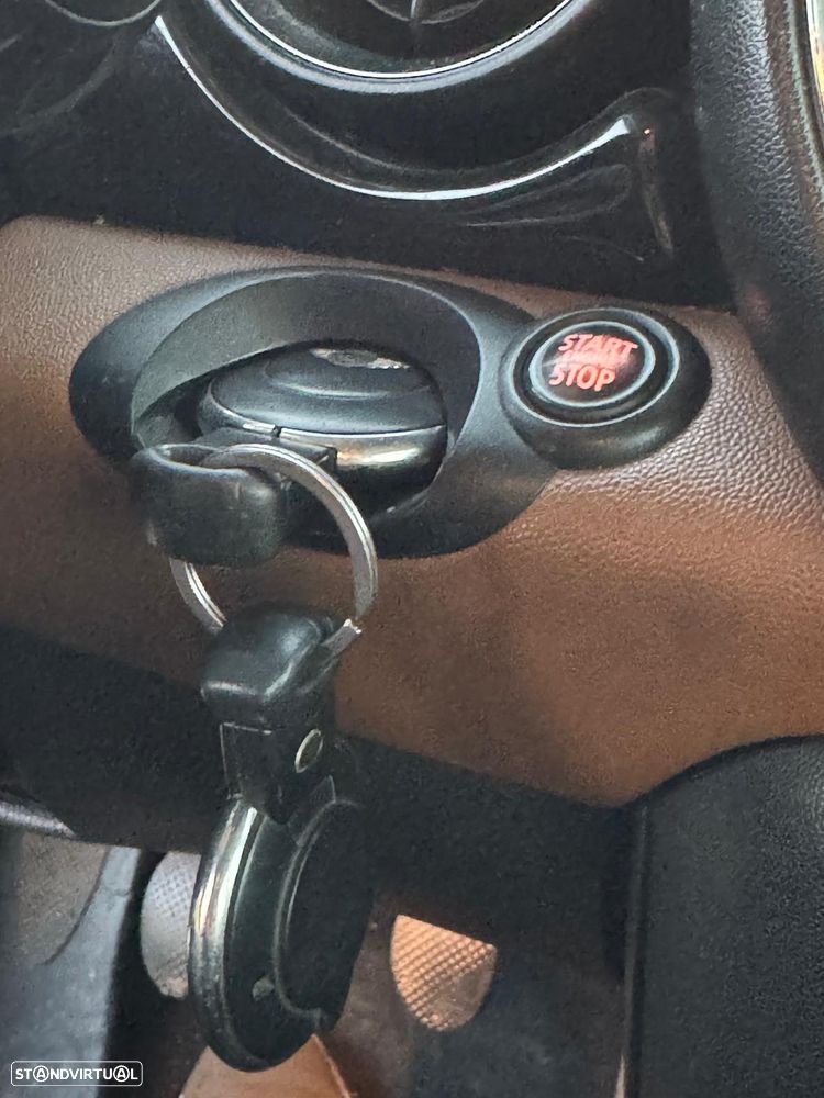 MINI 3 Portas Cooper D - 12