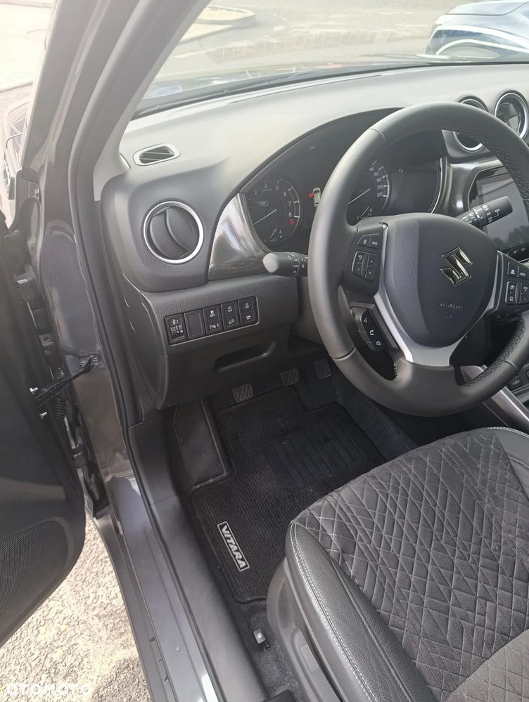 Suzuki Vitara 1.4 Boosterjet mHEV Elegance 4WD - 7