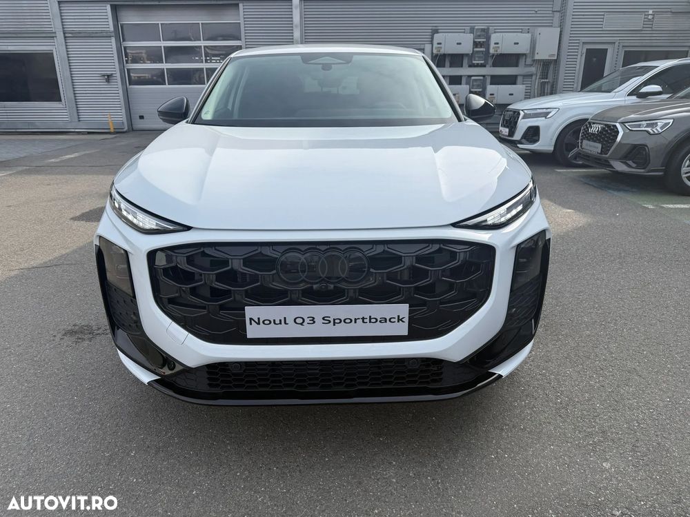 Audi Q3 1.5 35 TFSI S tronic S Line - 3