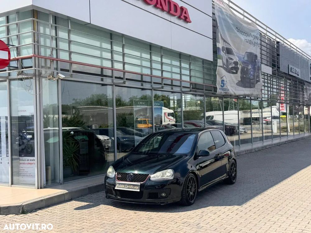 Volkswagen Golf 2.0 FSI GTI 30 Edition - 2