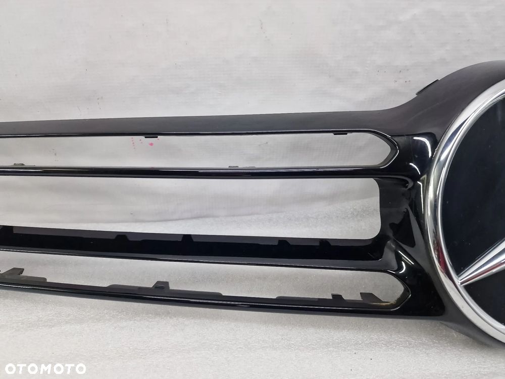 MERCEDES GLC W253 LIFT 19- ATRAPA / GRILL PRZEDNI PRZÓD + ZNACZEK / LOGO CZARNY , NR A2538883000 / A2538883200 , NR AUKCJI GL639 - 3