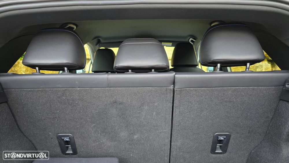 MG MG4 64 kWh Luxury - 56