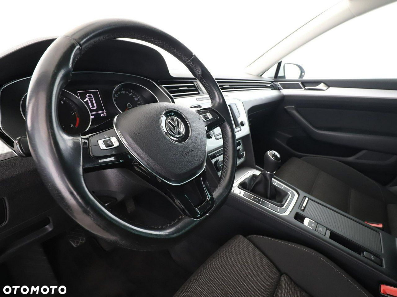 Volkswagen Passat Variant 1.6 TDI (BlueMotion Technology) Comfortline - 14