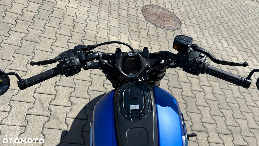 Harley-Davidson Sportster - 11