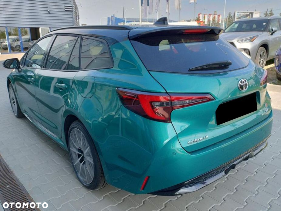Toyota Corolla - 4