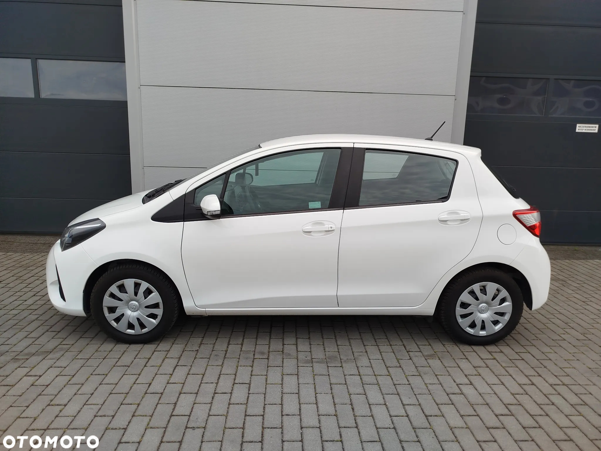 Toyota Yaris 1.5 Active - 3