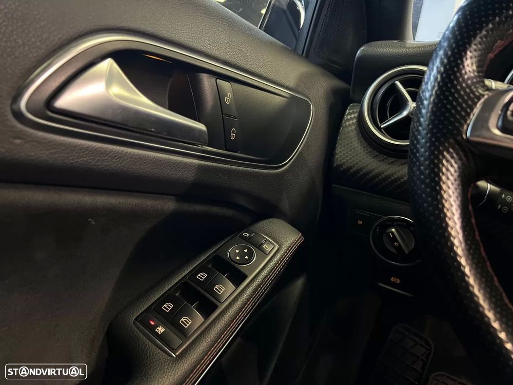 Mercedes-Benz A 180 d AMG Line Aut. - 28
