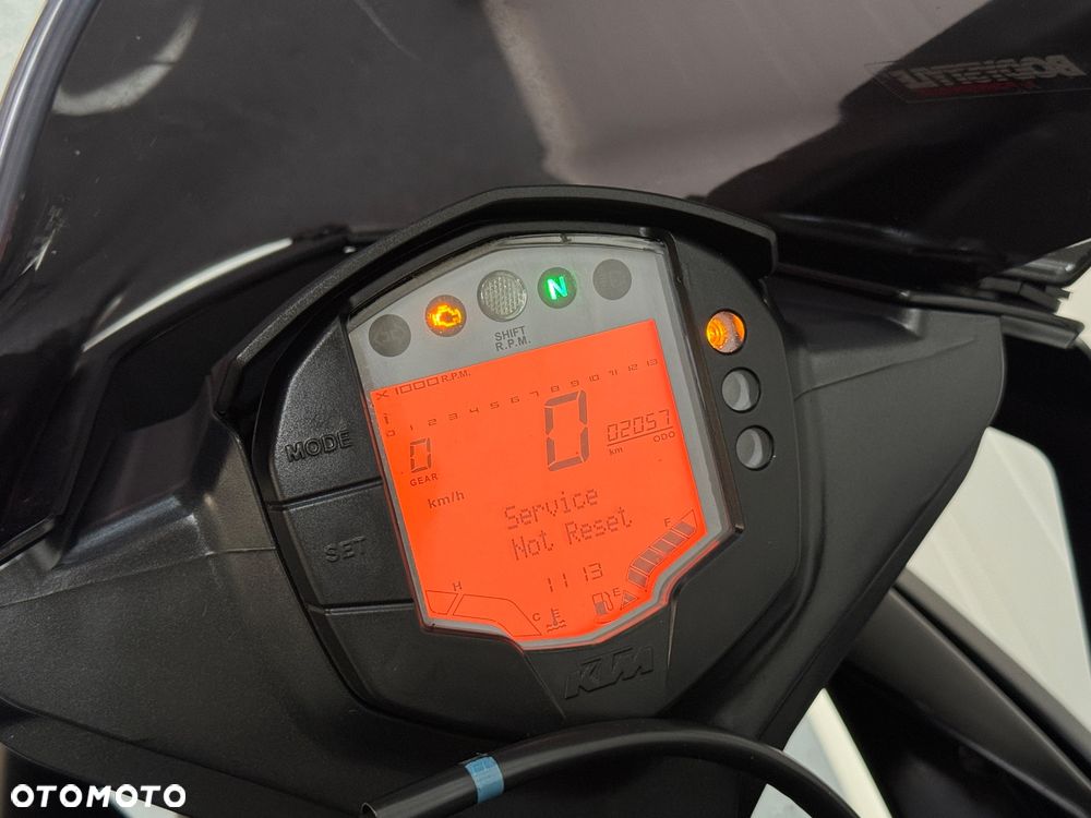 KTM RC 125 - 20