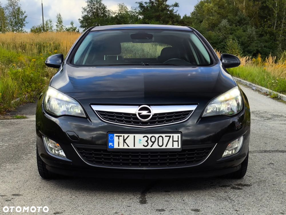Opel Astra IV 1.7 CDTI Cosmo - 13