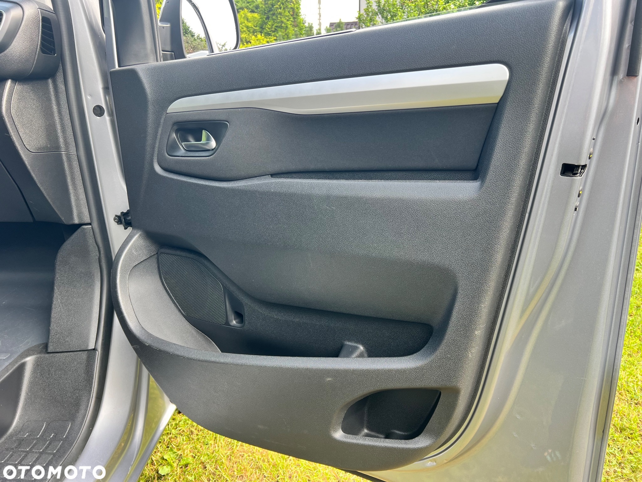 Opel Vivaro - 28
