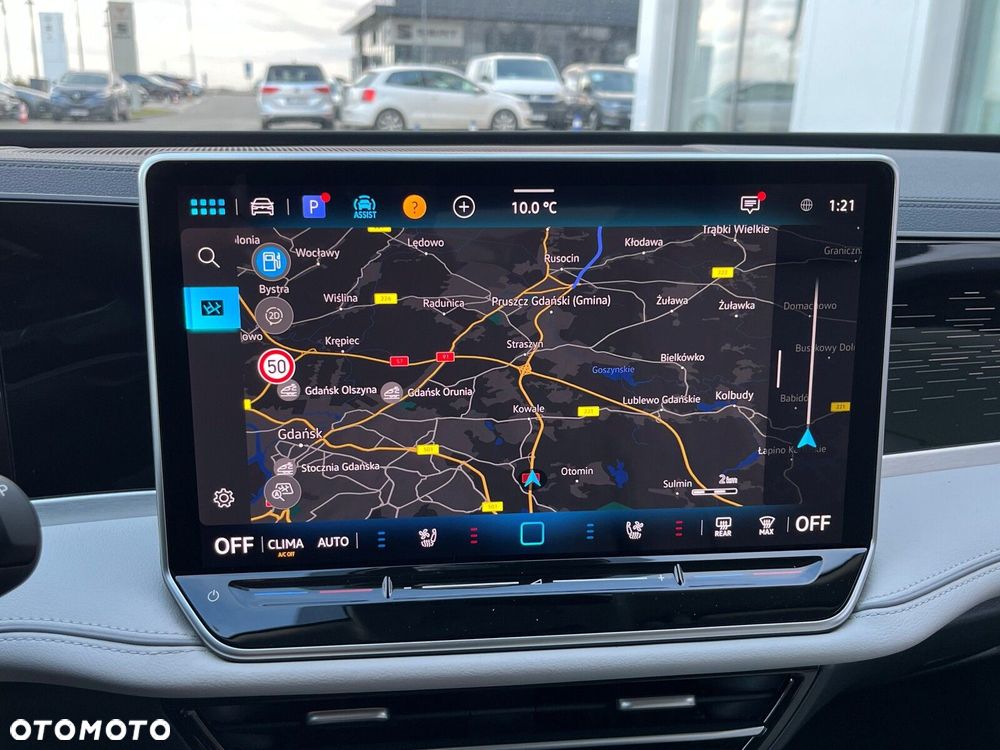 Volkswagen Passat - 12