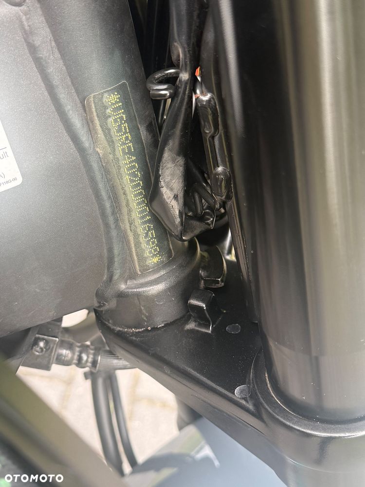 Yamaha MT - 19