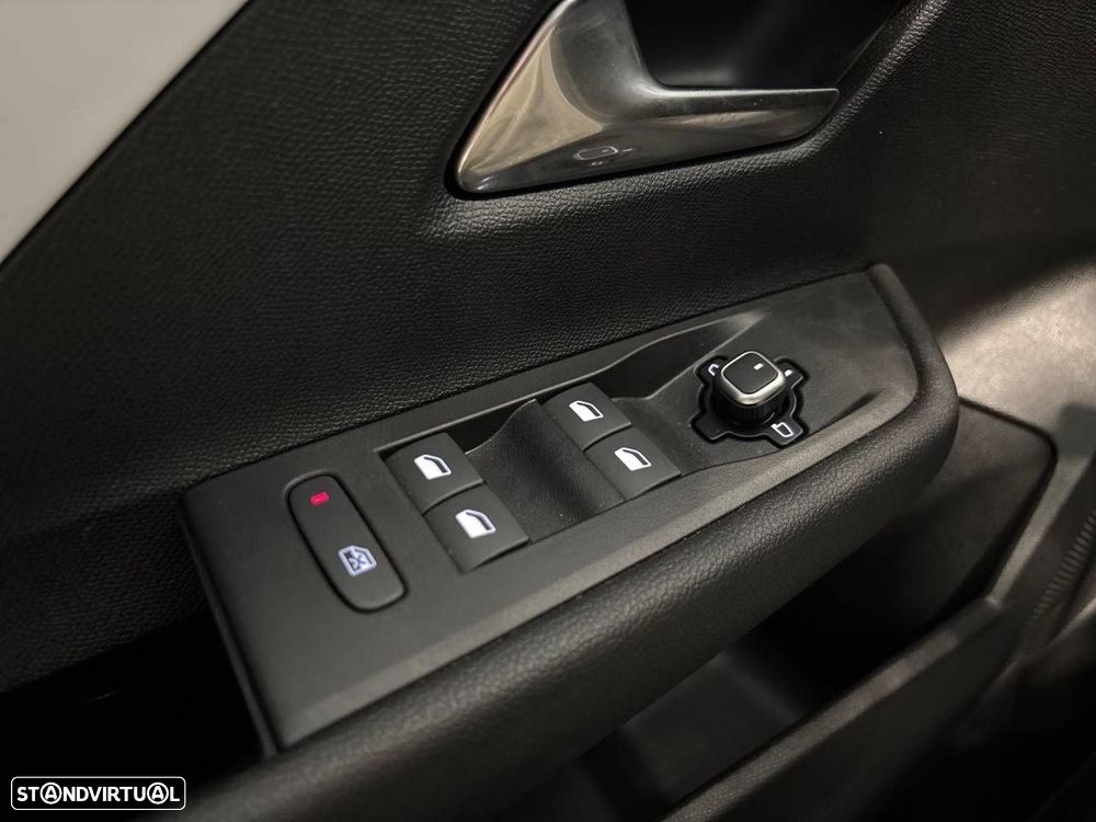 Opel Astra 1.5 D Edition Aut. - 20