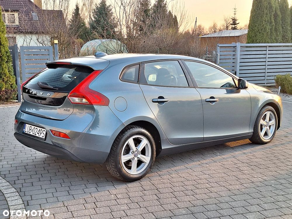 Volvo V40 D2 Kinetic - 10