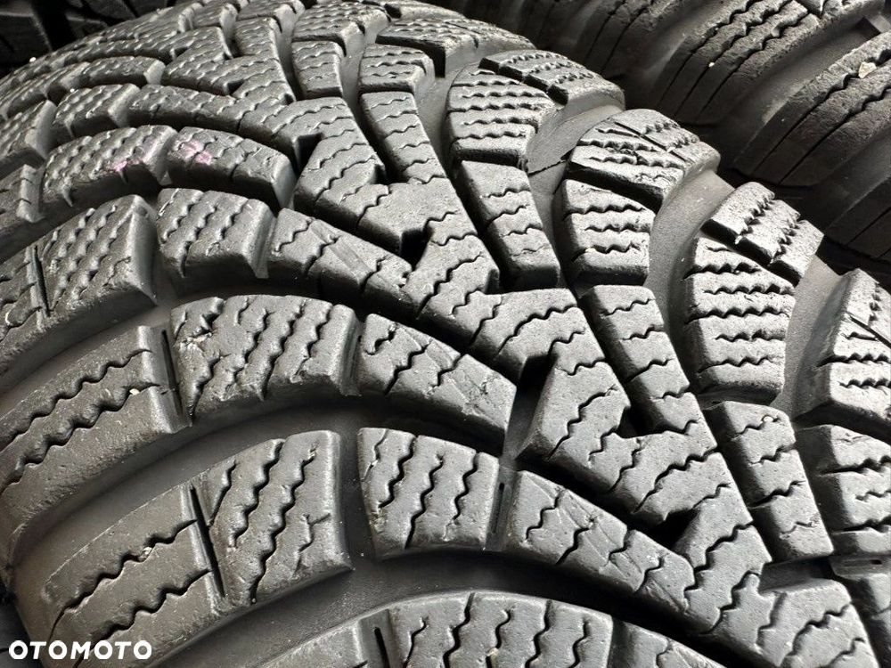 195/65r15 Goodyear UltraGrip 9_7mm_4szt_(42) - 6