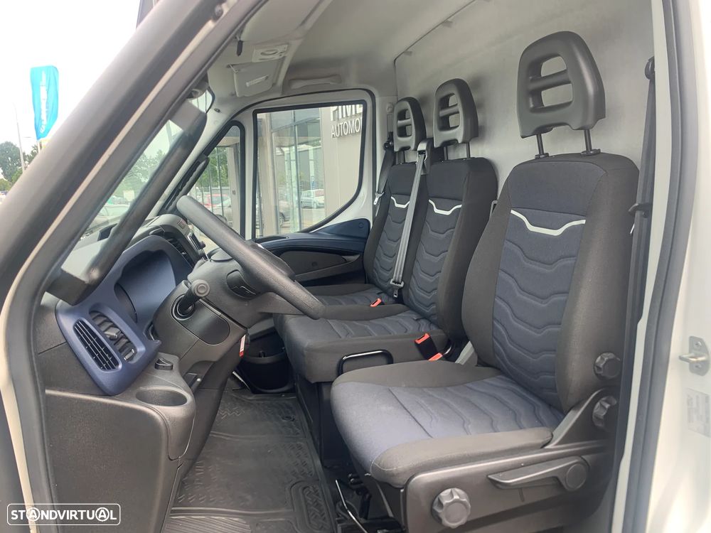 Iveco 35C14H V L3H3 Rodado Duplo+Plataforma Dholandia - 34