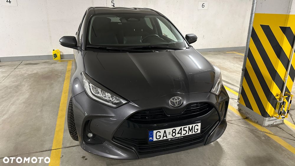 Toyota Yaris - 1