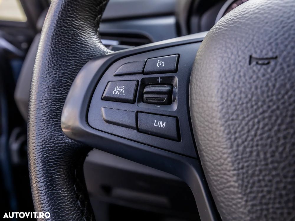 BMW Seria 2 216d Advantage - 19