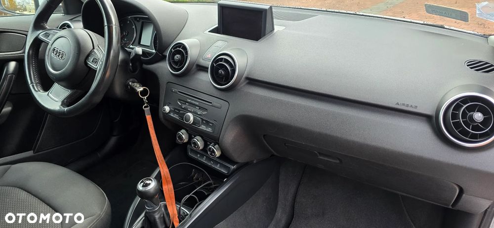 Audi A1 Sportback 1.6 TDI Ambition - 8