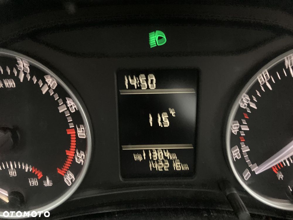 Skoda Octavia 2.0 TDI DPF Ambition - 8