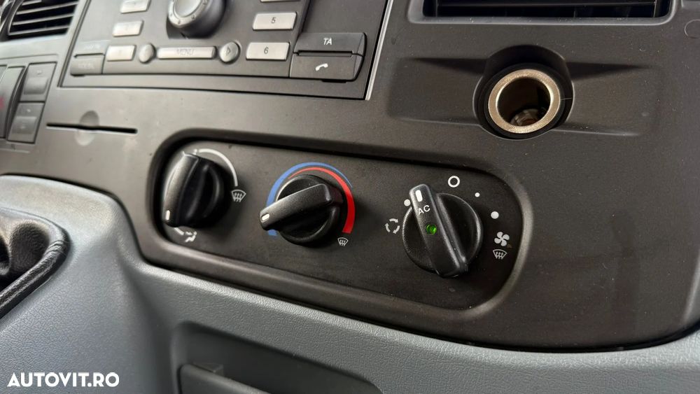 Ford Transit 300 SWB Kombi Ambiente - 16