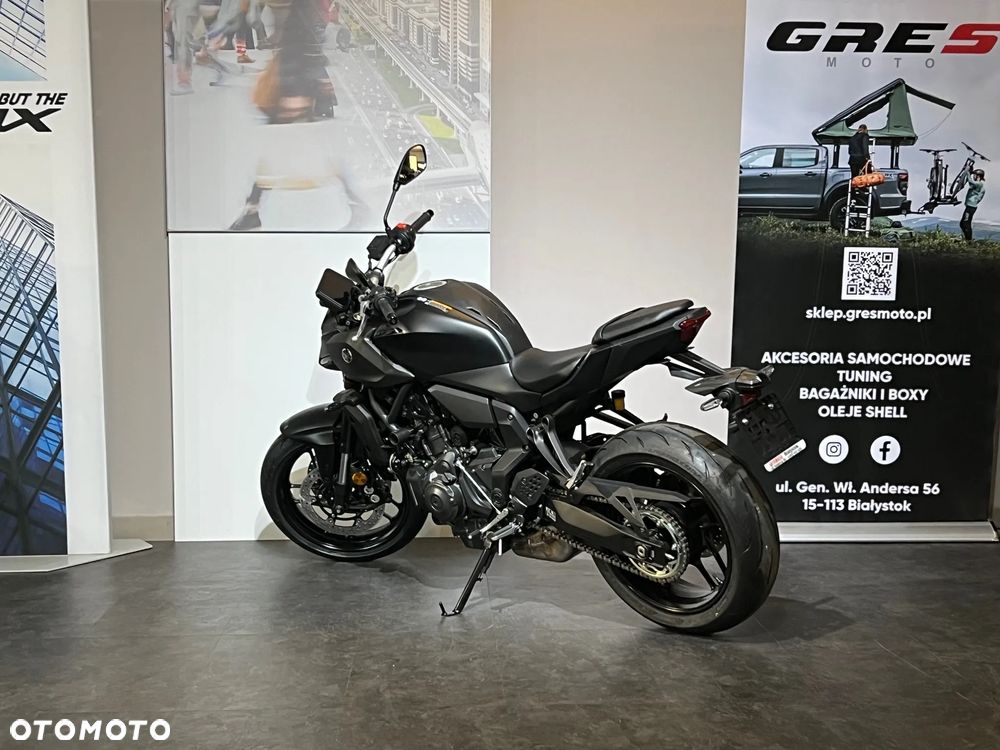 Yamaha MT - 3