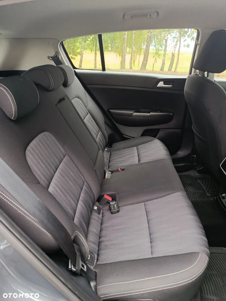 Kia Sportage 1.6 CRDI L Business Line 2WD - 29