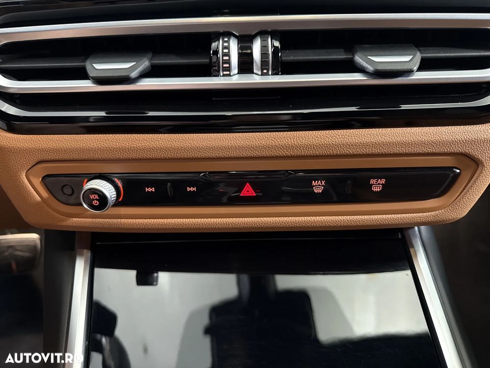 BMW Seria 3 320i xDrive Aut. M Sport - 19