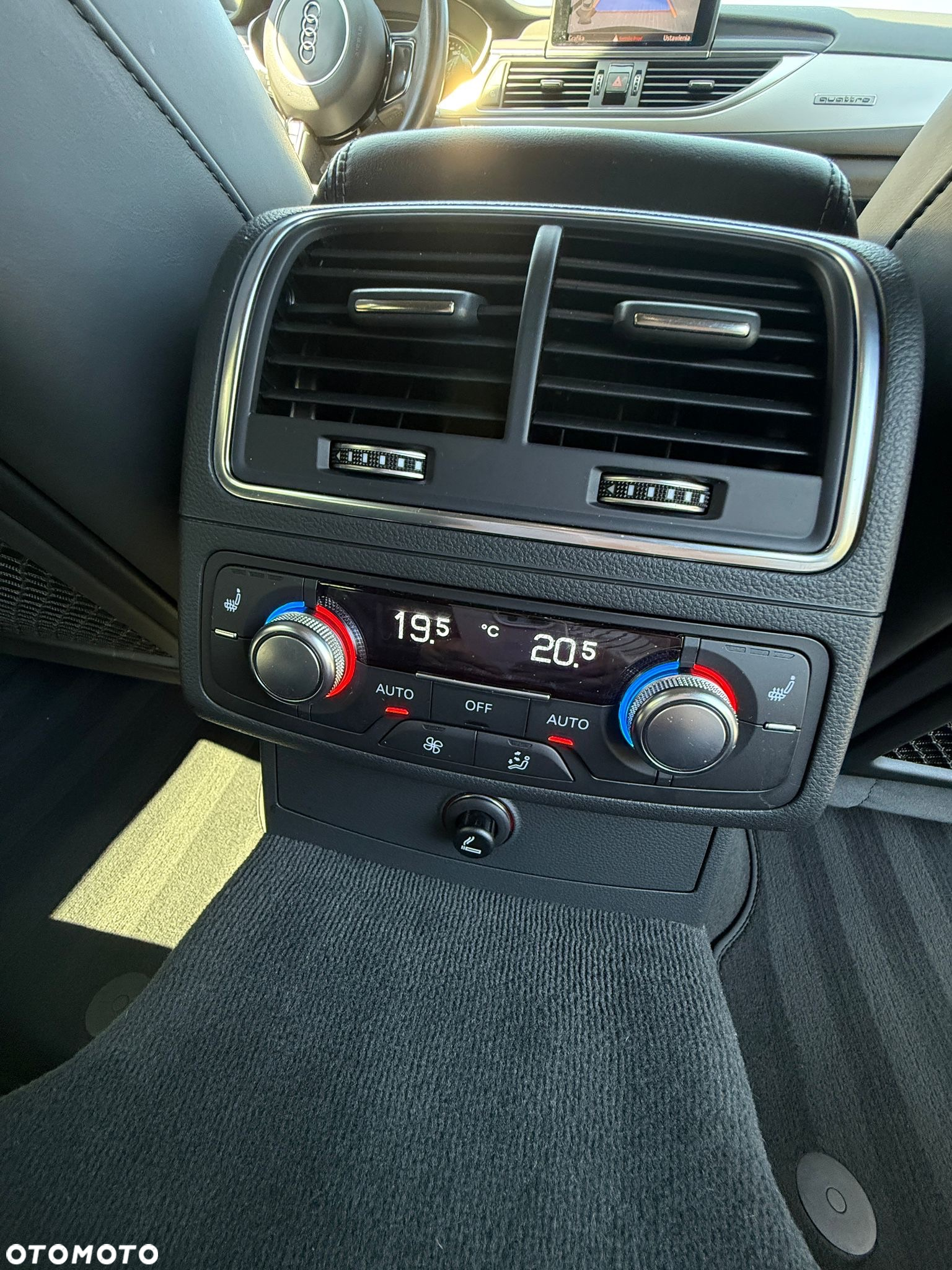 Audi A6 Avant 3.0 TDI quattro S tronic - 33