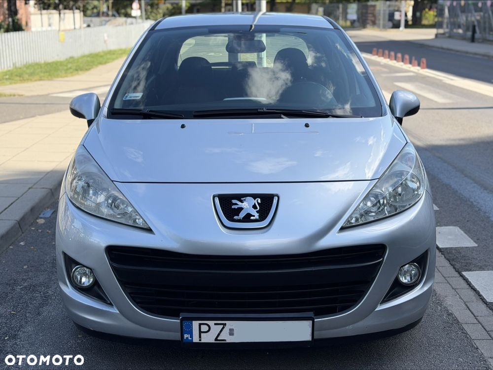 Peugeot 207 - 3