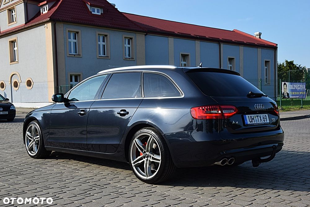 Audi A4 Avant 2.0 TDI DPF clean diesel quattro Ambiente - 10
