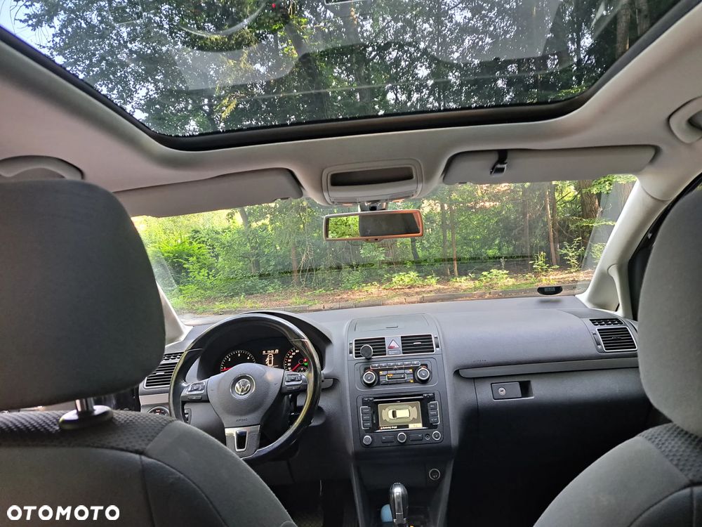Volkswagen Touran 1.6 TDI DPF Trendline DSG - 2