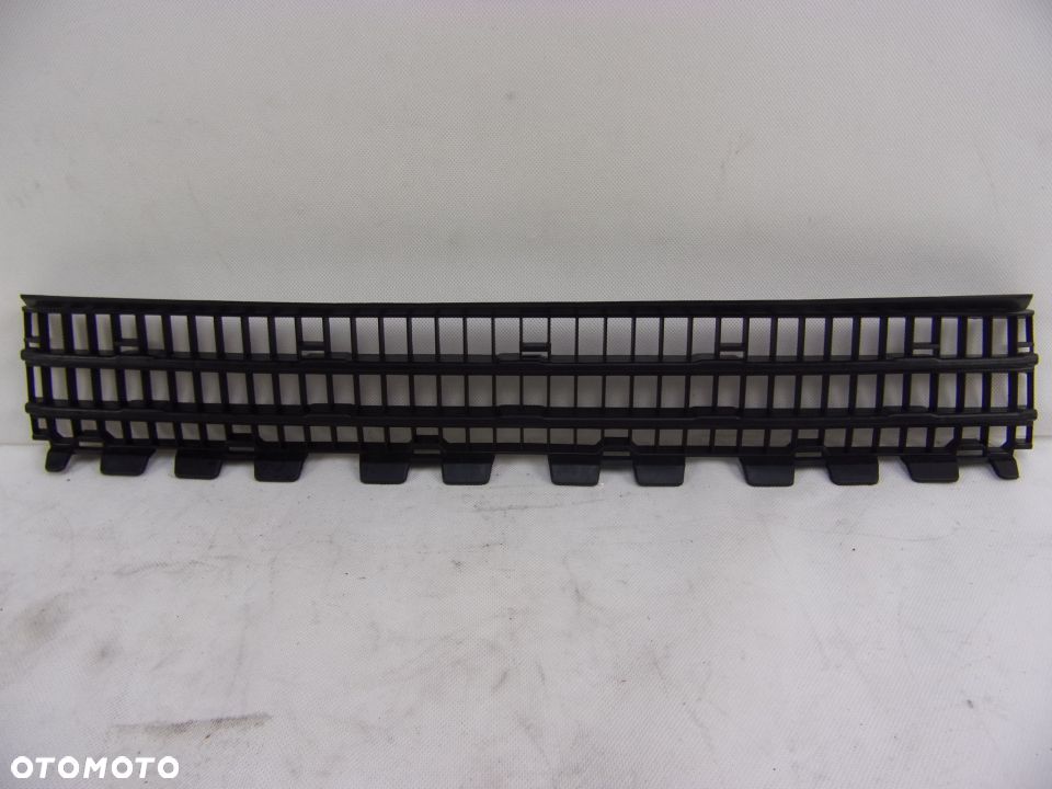 RENAULT MEGANE II 02- KRATKA ZDERZAKA PRZÓD 8200258000