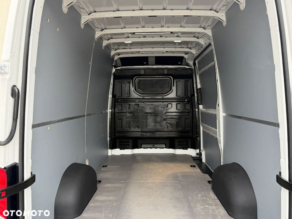 Volkswagen Crafter L2H2 - 8