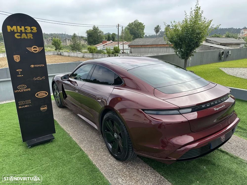 Porsche Taycan 4S - 14