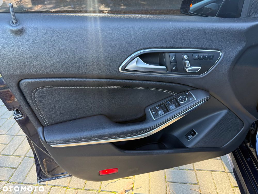 Mercedes-Benz CLA - 14