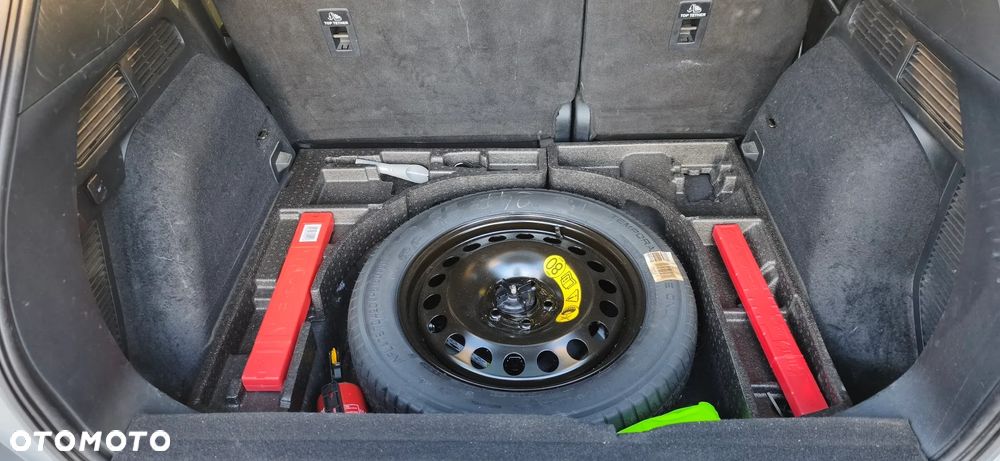 Ford Kuga 2.0 EcoBlue AWD ST-Line - 10