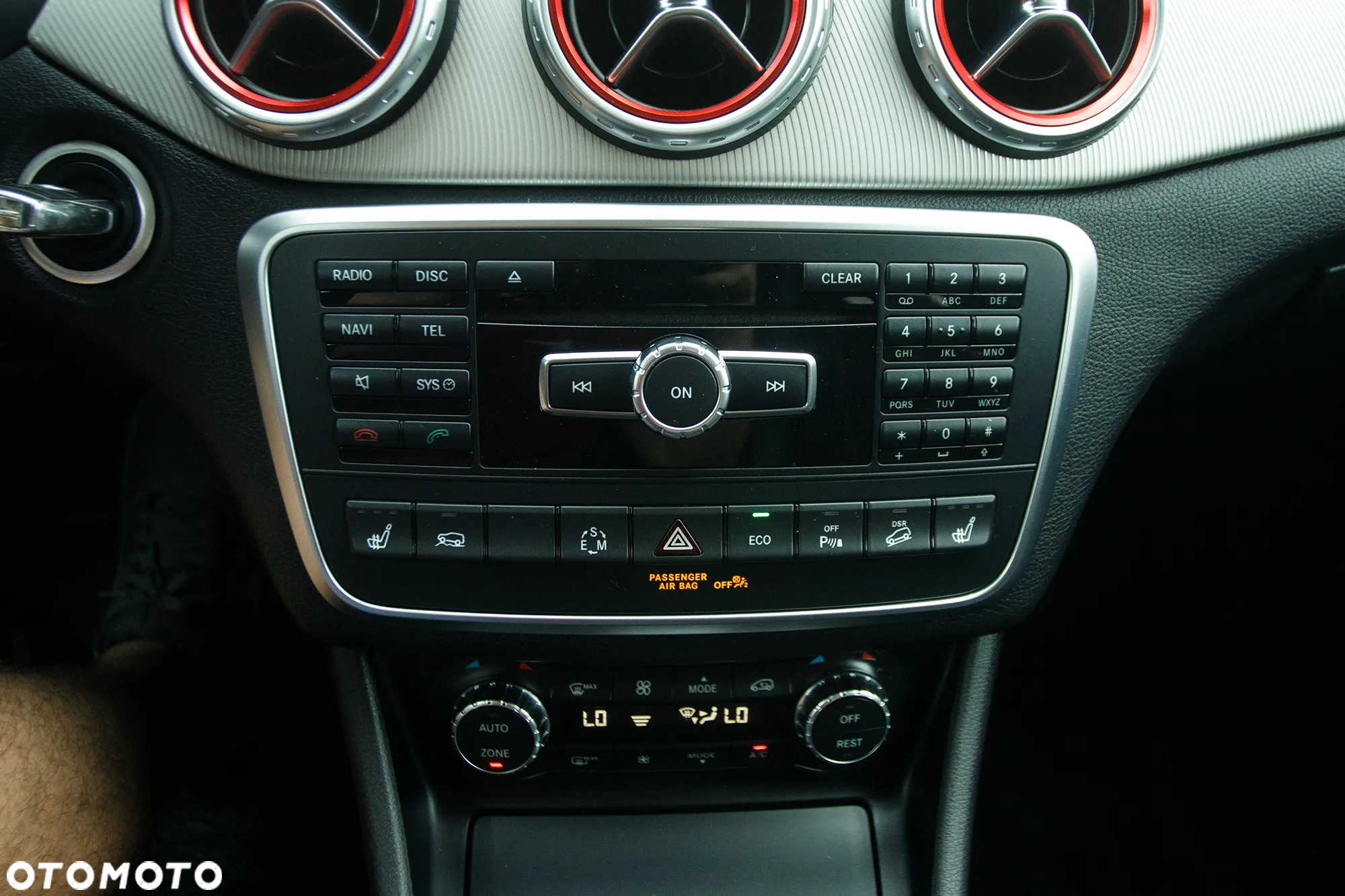 Mercedes-Benz GLA 220 CDI 4Matic 7G-DCT - 24