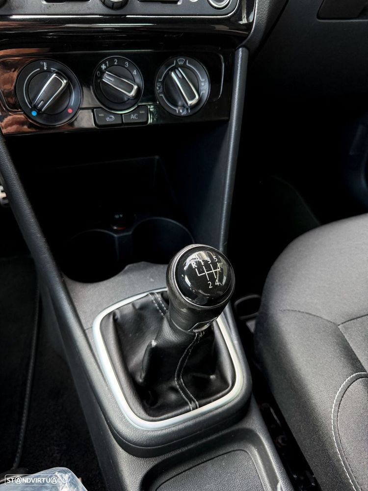 VW Polo - 22