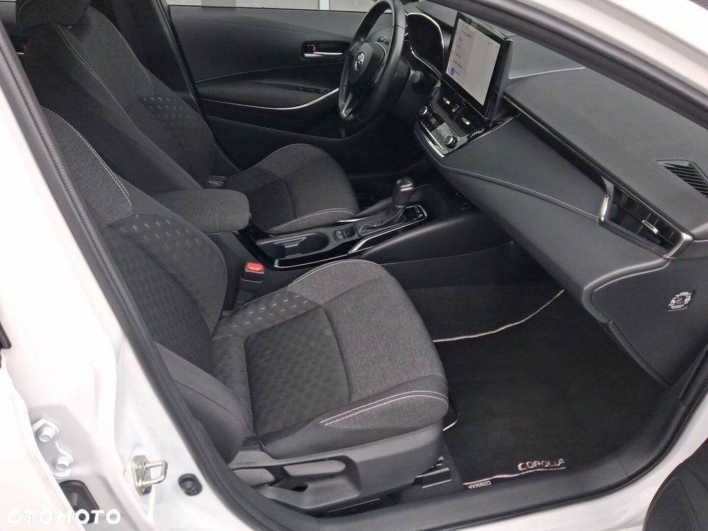 Toyota Corolla 1.8 Hybrid Comfort - 11